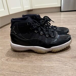Black and White High-Top Sneakers Jordan
